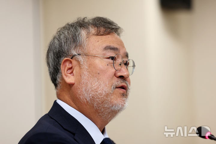 <b>이태원 참사</b> 특조위원장 "아픔 벗어내고 일상 돌아갈 수 있도록 최선" [...