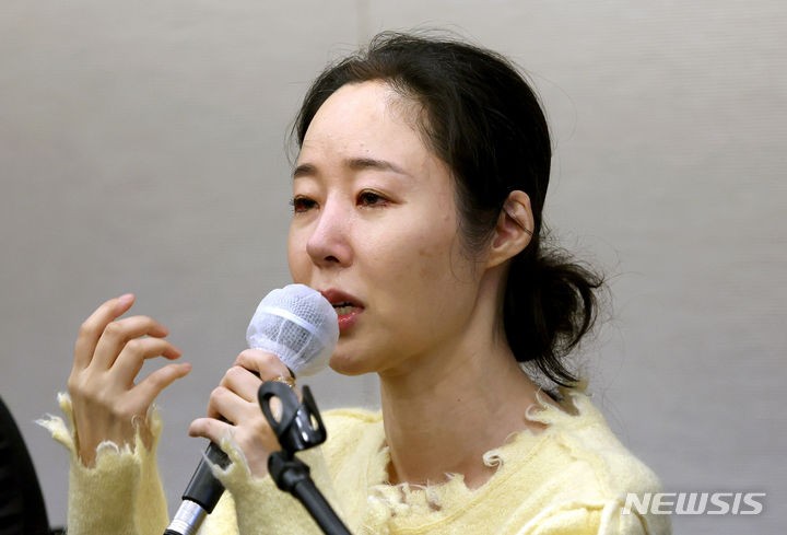 <b>민희진</b> 측, <b>어도어</b> 절충안에 "뉴진스와 갈라치기 의심…대표 복귀 원해...