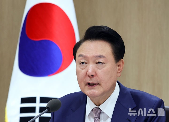 "10월26일 윤 <b>대통령</b> 서거한다" 예고 전화…<b>경찰</b> 수사