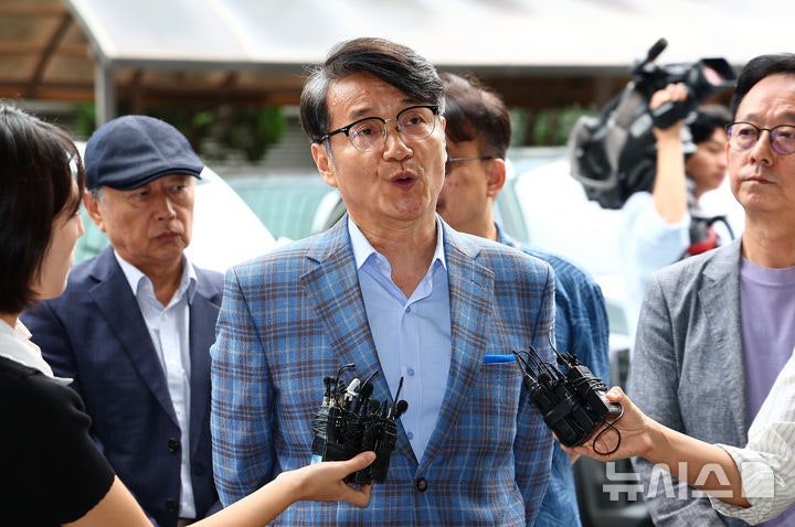 <b>최재영</b> 목사 기소 권고…공 넘겨받은 <b>검찰</b> 결정 주목