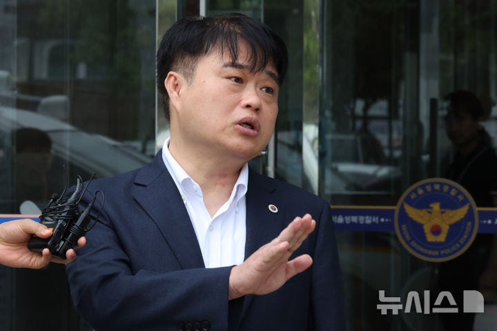 의협회장, 장상윤 수석에 "<b>정신분열증</b>" 막말…논란후 <b>사과</b>