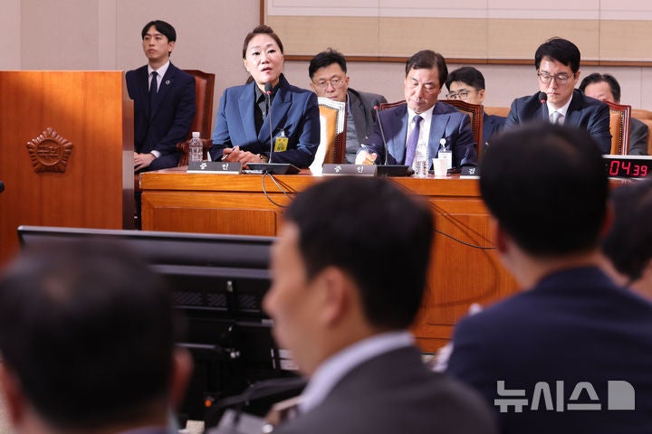 <b>강혜경</b> "명태균, '김건희와 영적으로 대화한다'는 이야기 해"