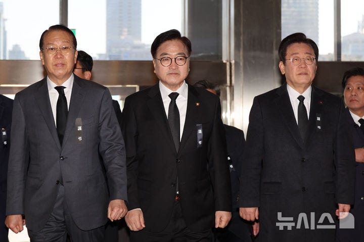 <b>회동</b> 위해 이동하는 <b>우원식</b>-<b>권영세</b>-<b>이재명</b>