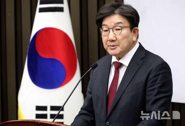 여, 자체 '<b>계엄 특검법</b>' <b>당론 발의</b>하기로…"최악보다 차악 선택"
