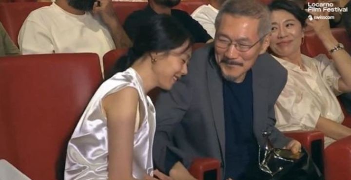 <b>김민희</b>, 임신 중 여우주연상 수상했나…홍상수와 스킨십 재조명
