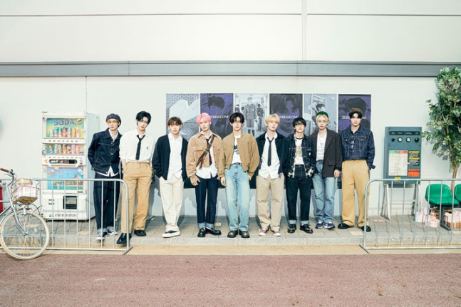 제베원 '프레젠트' 일본 오리콘 데일리 앨범 1위 소식입니다 !!