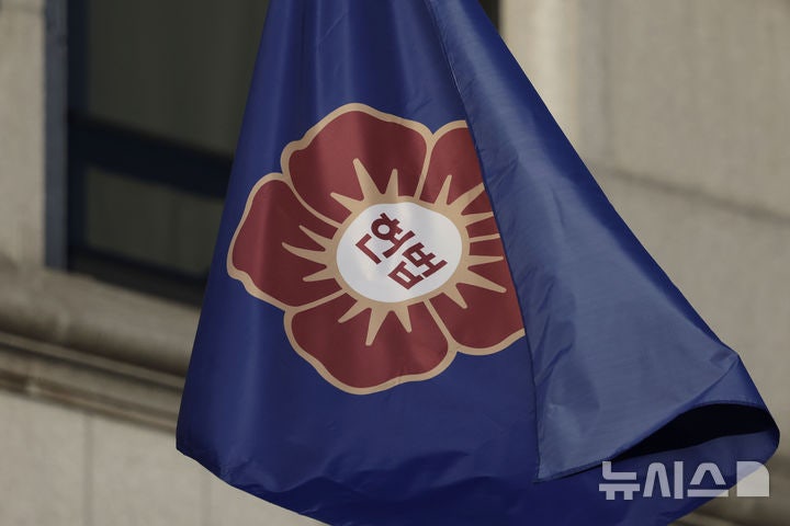 헌재, '<b>마은혁</b> 미<b>임명</b>' 선고 연기…정치권 공방에 신중 모드