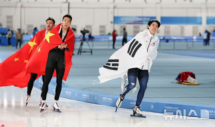 빙속 1000m, <b>차민규 은메달</b>