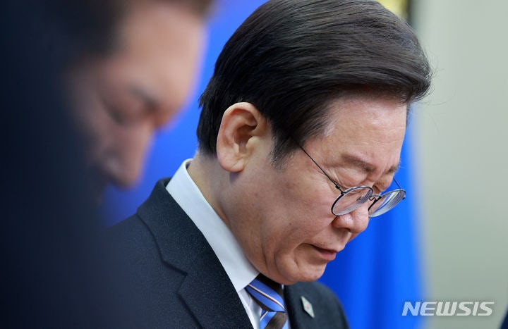 이재명, '<b>반얀트리 화재</b>'에 "목숨 걸면서 일터 내몰리는 노동환경 없어...