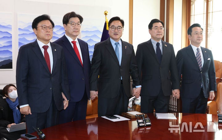 <b>여야</b> '연금특위' 발족 원칙적 합의…28일 국정협의체 회담 개최