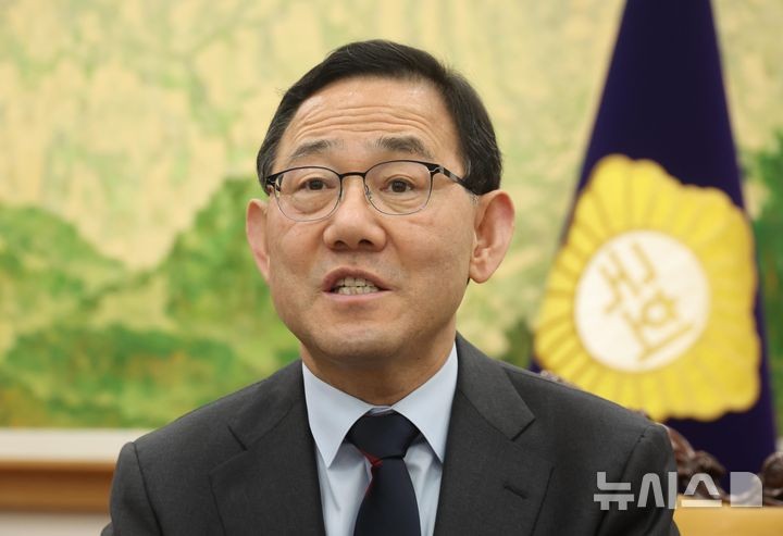 주호영 "권력구조부터 결론…<b>이재명</b>, 개인 이익 때문에 미온적"