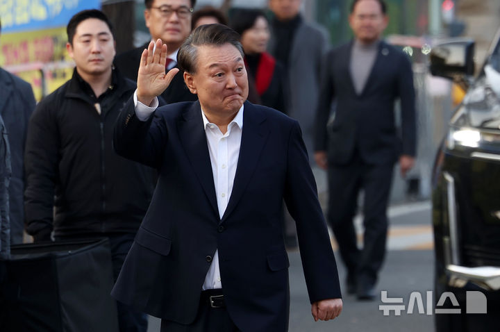 윤석열 대통령 석방
