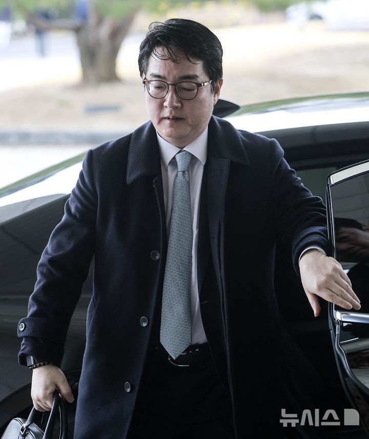 <b>출근</b>하는 <b>심우정 검찰총장</b>