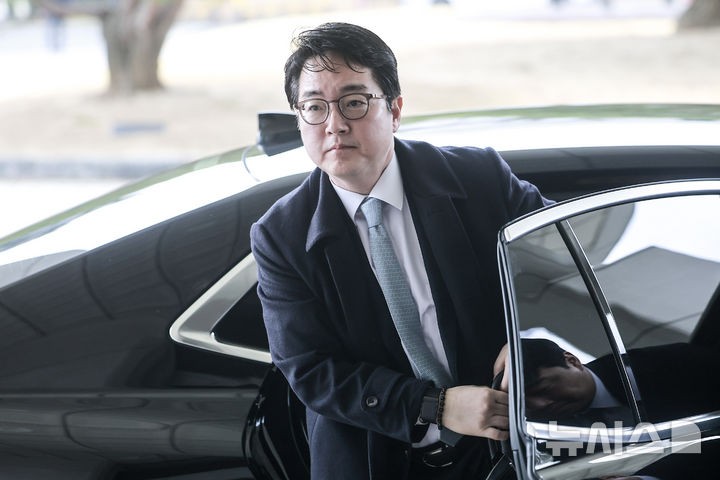 <b>출근</b>하는 <b>심우정 검찰총장</b>