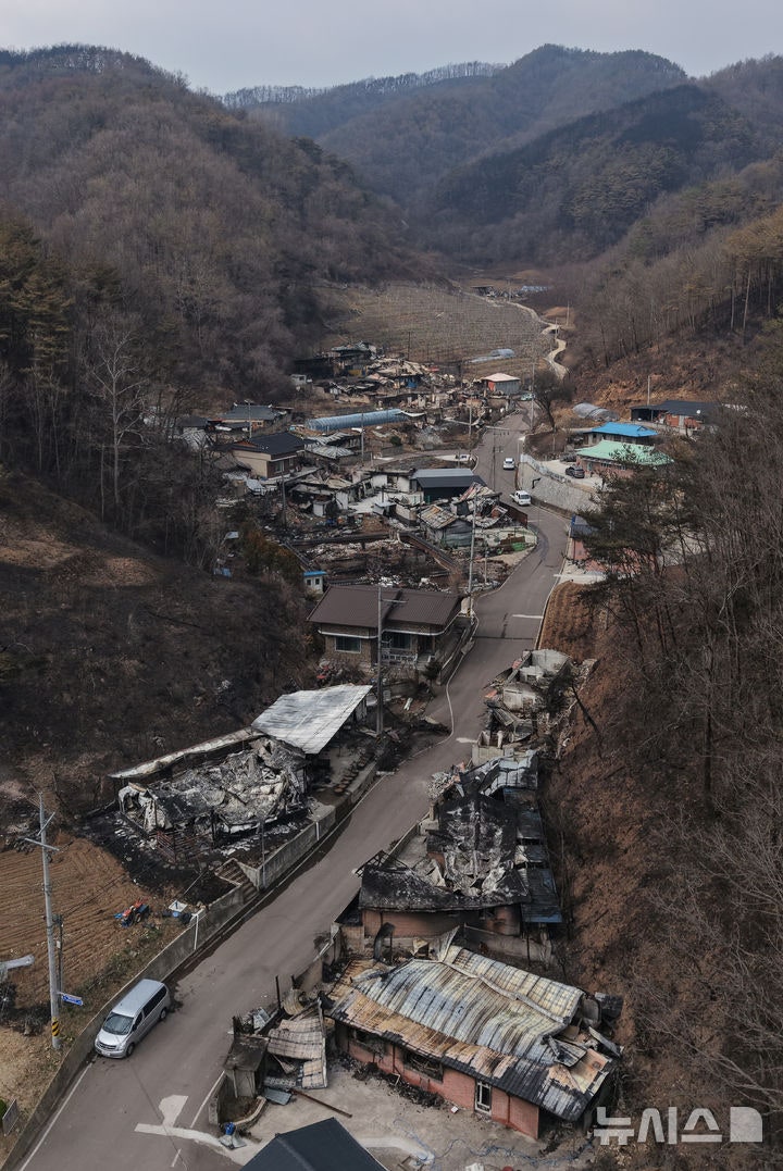 우리금융, <b>산불 피해 복구</b> 3억 추가 지원