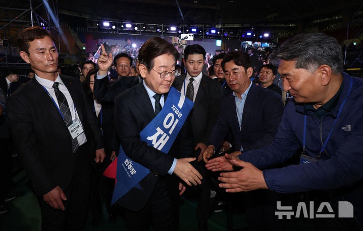 이재명, <b>충청</b>서 88.15% 압승…3위 김경수 "단일화 의미없다"(종합)