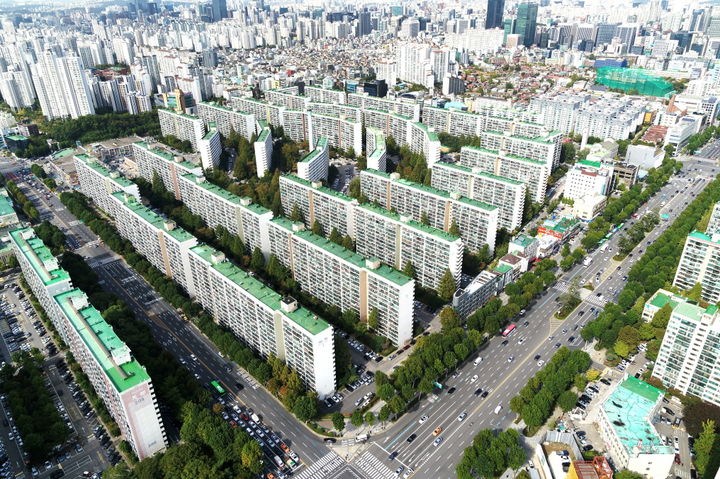 [서울=뉴시스] 은마아파트_전경.2025.04.17.(사진=강남구 제공) *재판매 및 DB 금지
