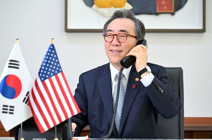 [서울=뉴시스]조태열 외교부장관이 지난 1월 23일 마코 루비오 신임 미국 국무장관과 통화하고 있다.(사진=외교부) 2025.01.23.*재판매 및 DB 금지