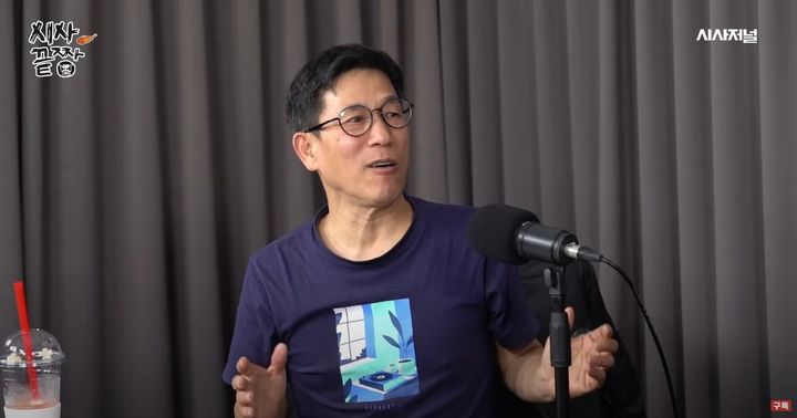 [서울=뉴시스] 진중권 교수가 5일 유튜브 채널 '시사저널TV''에 출연해 발언하고 있다.(사진= 유튜브 채널 시사저널TV 캡처) 2025.05.07 *재판매 및 DB 금지