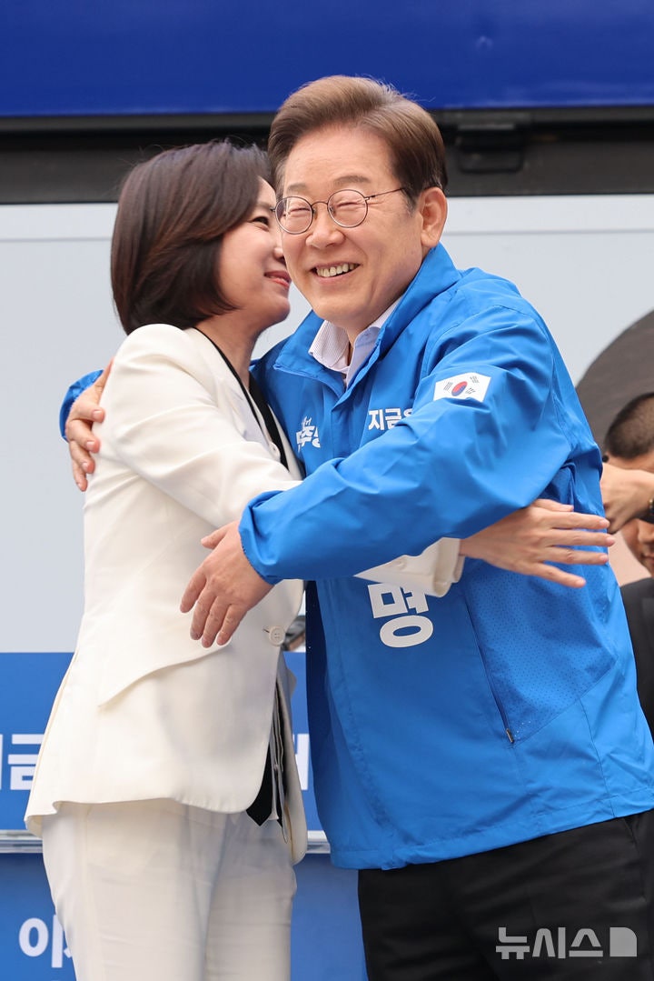 허은아, <b>이재명 빅텐트 합류</b>