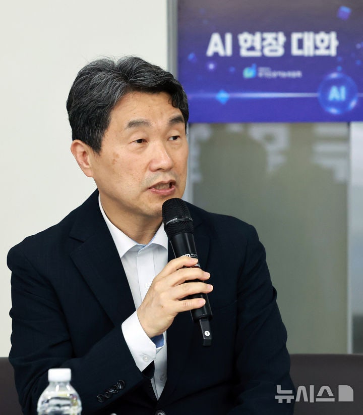 이 대통령 권한대행 "<b>AI</b> 활용 1등 <b>국가 도약</b>할 과감한 도전 해달라" [뉴...