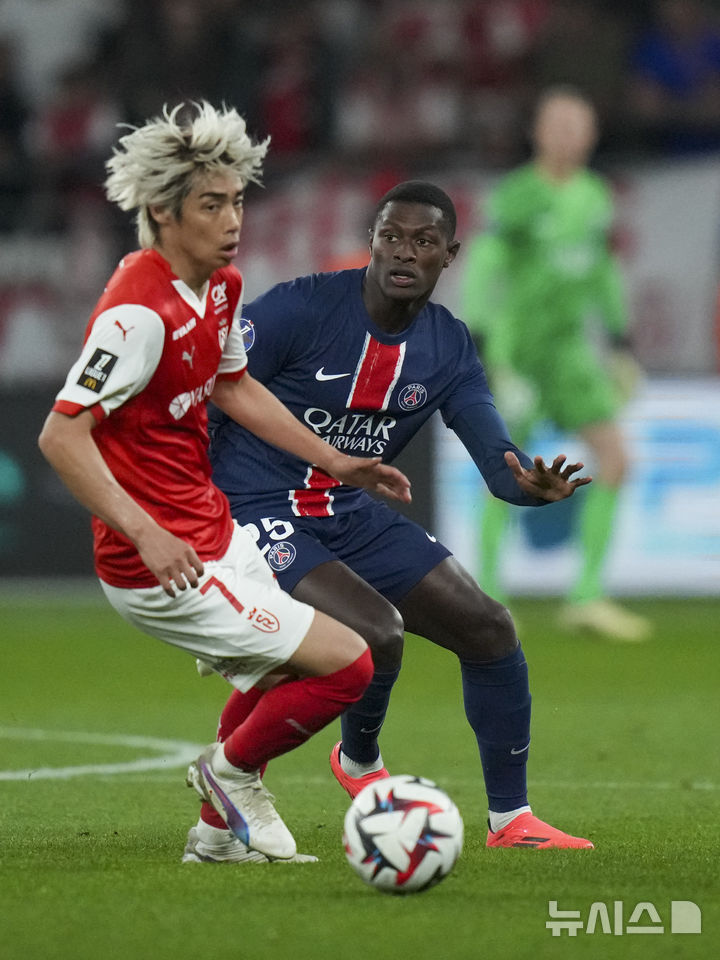 PSG <b>이강인</b>, 랭스와의 프랑스컵서 <b>3관왕</b> 도전…'미니 한일전 주목'