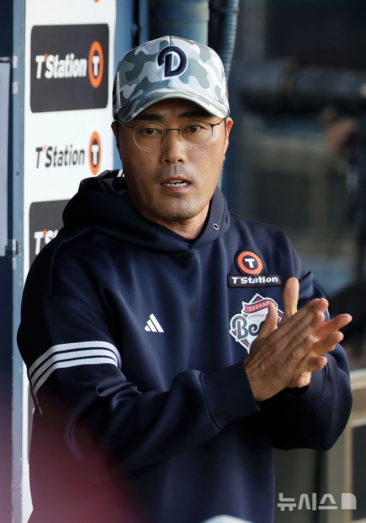 <b>두산</b> 조성환 감독대행 "곽빈·<b>홍건희</b>, 시즌 완주해줘야…최민석 보직은...