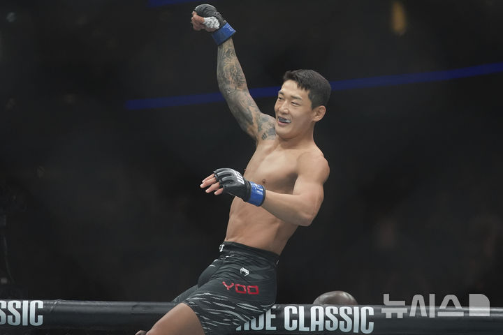 <b>유주상</b>, UFC <b>데뷔전</b>서 28초 만에 <b>KO승</b>