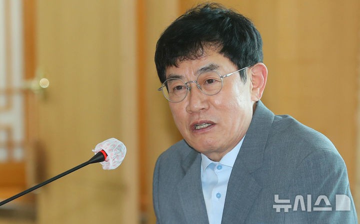 경찰, '예능 대부' <b>이경규</b> '<b>약물 운전 혐의</b>' 조사…이 "처방약 복용"