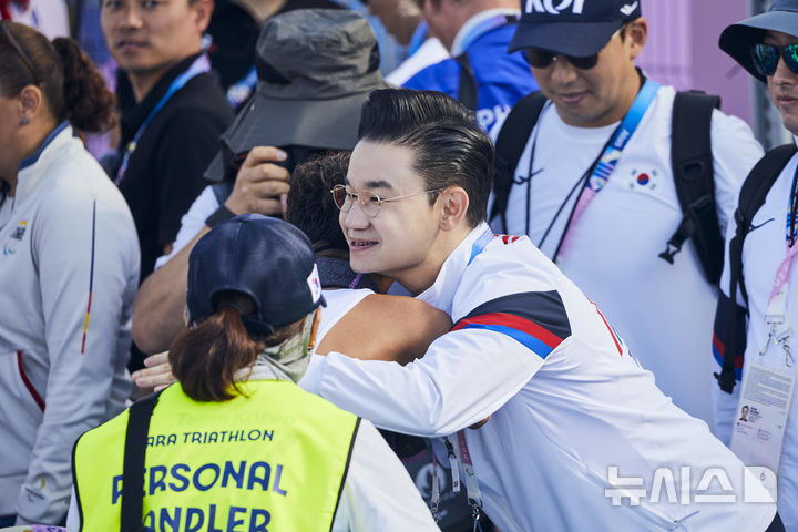'<b>IPC 위원장 도전</b>' <b>배동현</b> "장애인체육 만나 인생 달라졌다"