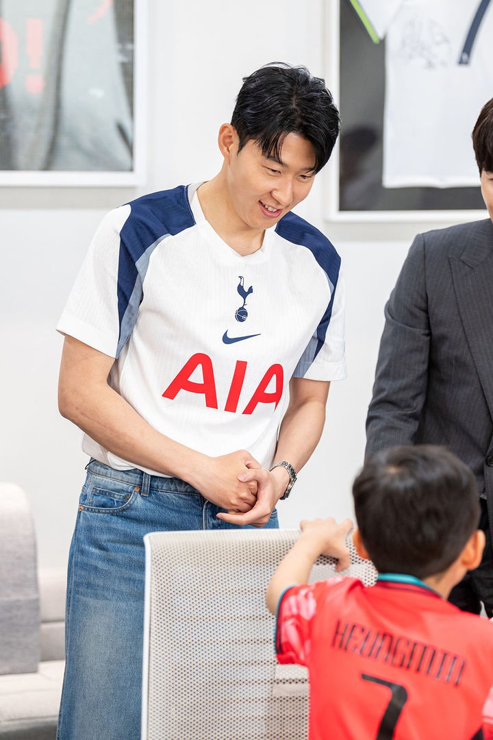 AIA생명, <b>손흥민</b> 선수와 '<b>꿈 멘토링</b>' 통해 소아암 아동 위한 희망 전해