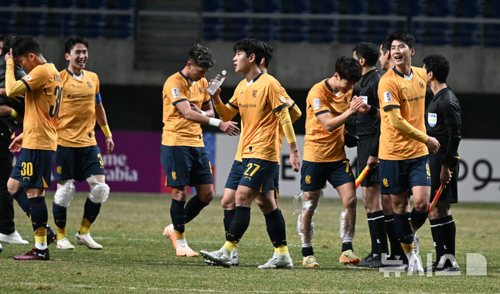 <b>광주FC</b> 무자격 논란 일단락…FIFA "축구협회 결정 존중"