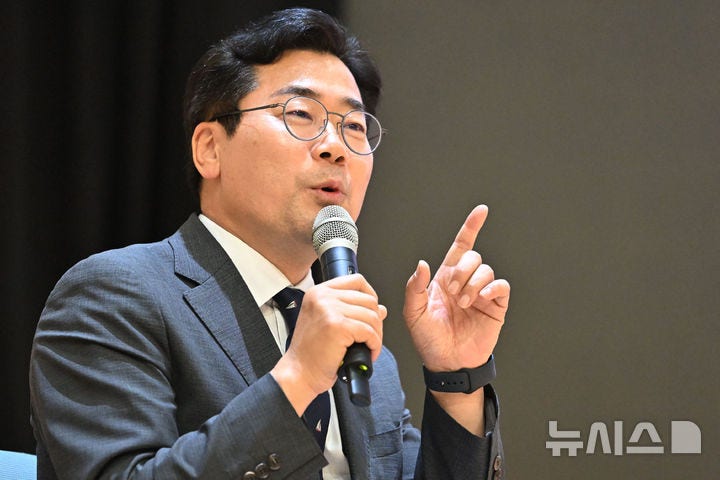 '<b>검찰개혁</b> 완수' 약속하는 <b>박찬대</b>