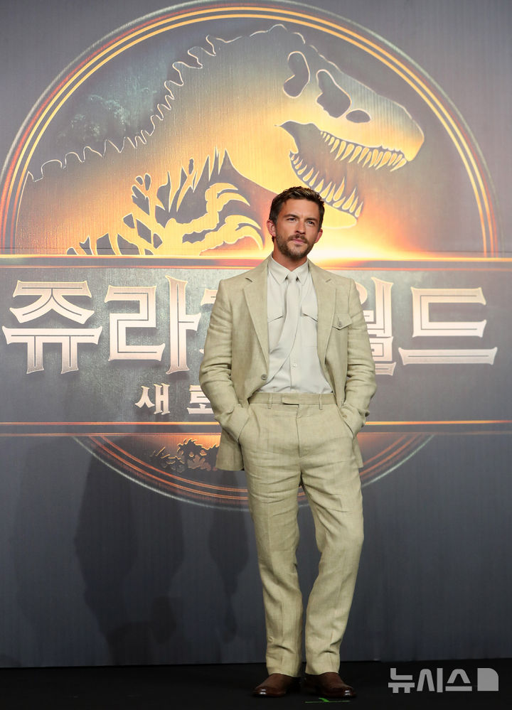 <b>내한</b>한 <b>조나단 베일리</b>
