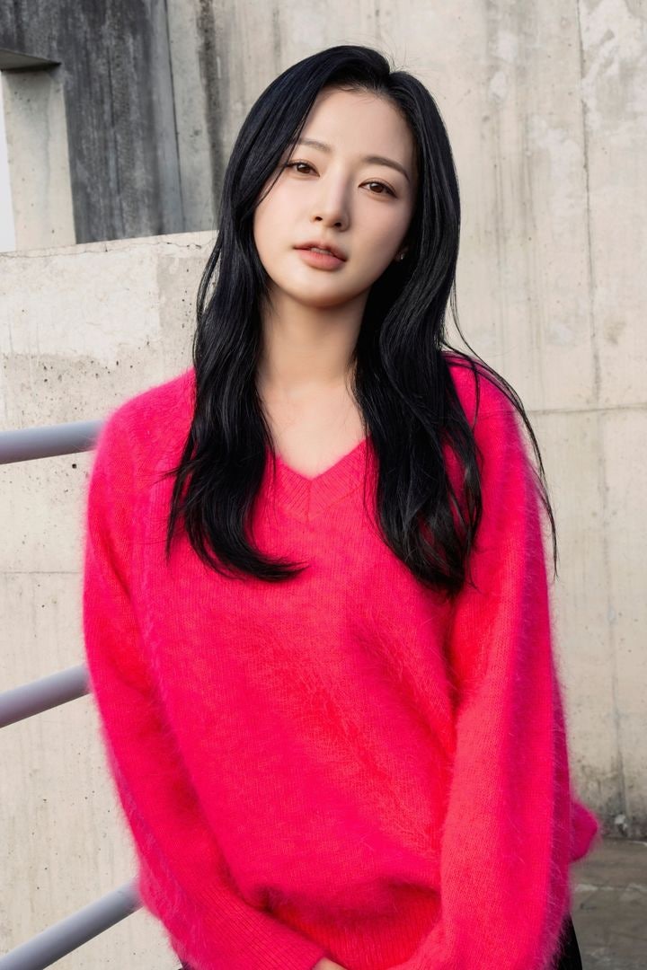 "강제전학 NO"…<b>송하윤</b>, <b>학폭</b>의혹 1년만 고소