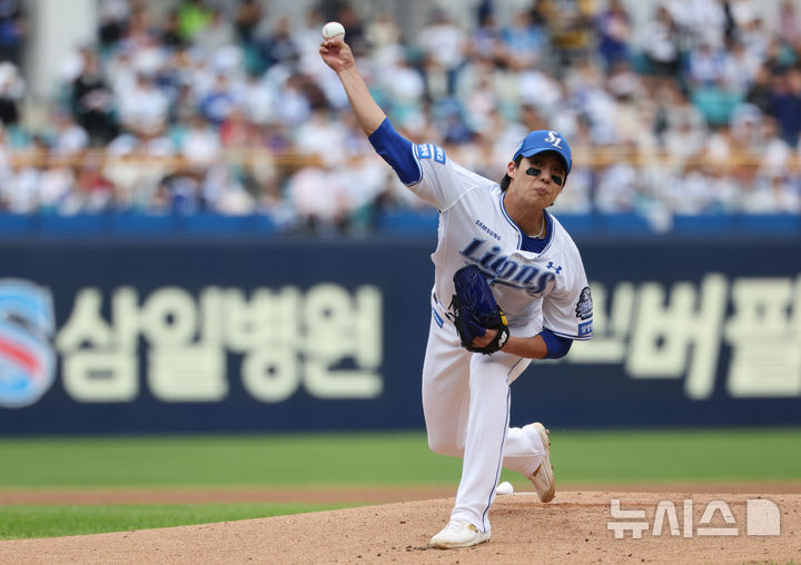 삼성 <b>원태인</b>, 오른쪽 <b>등 통증</b>으로 1군 말소…전반기 마감