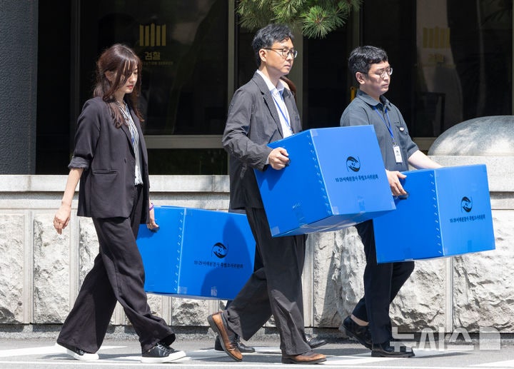 <b>이태원참사</b> 사건 수사기록 옮기는 <b>특조위</b>