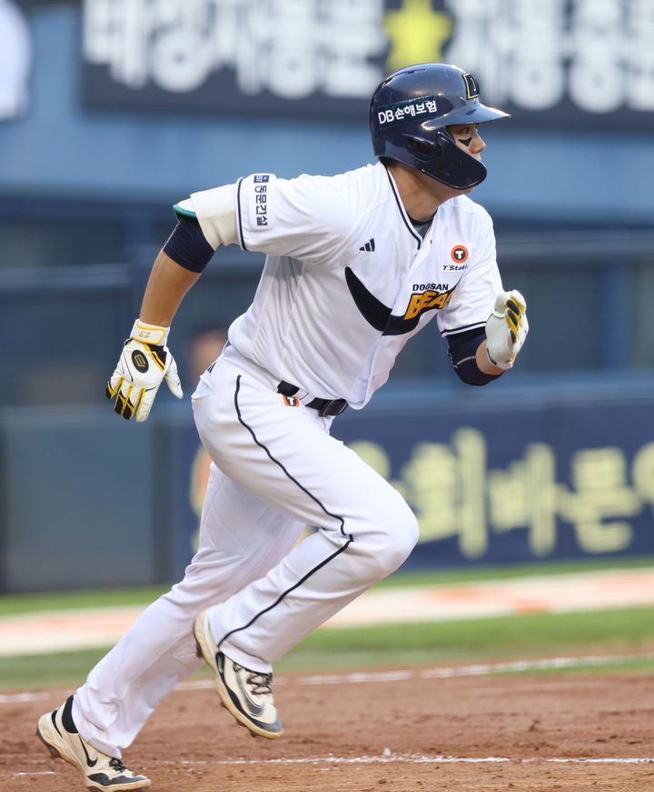 '<b>김재환</b> 8회 <b>3점포</b>' 두산, 김재호 은퇴경기서 <b>역전</b>승…KT 8-7 제압