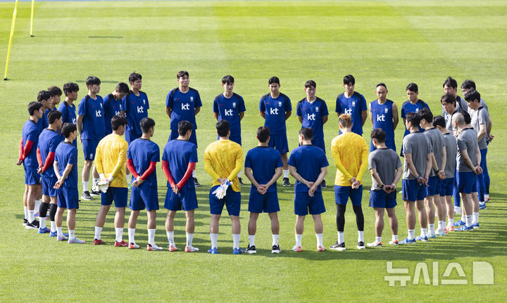 <b>월드컵 본선</b> 확정한 한국 축구, FIFA 랭킹 '23위' 이어가