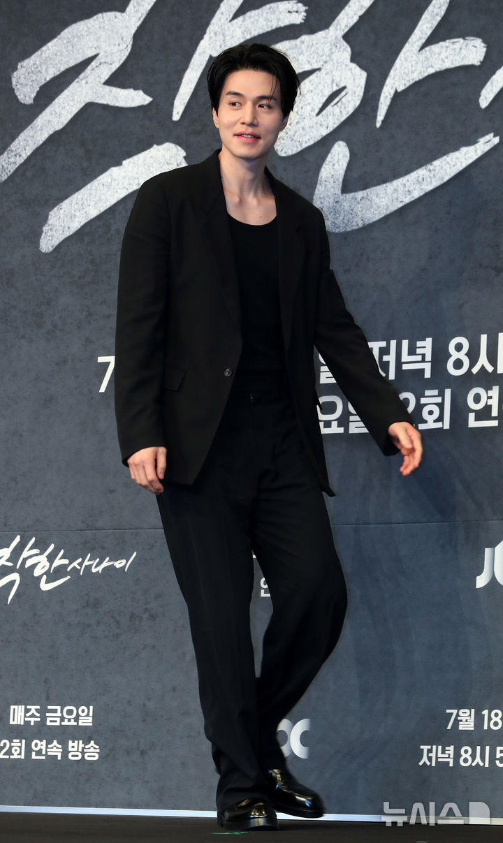 <b>착한 사나이</b> 출연하는 이동욱