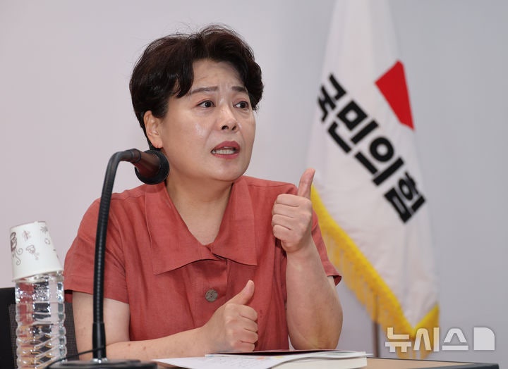 <b>윤희숙</b> "나경원·윤상현·장동혁·<b>송언석 거취</b> 밝히라…인적쇄신 대상"