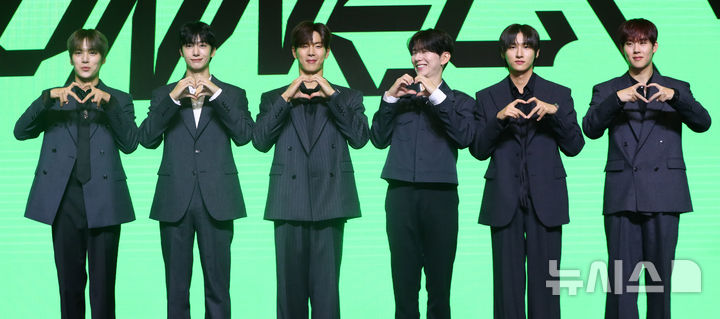 <b>몬스타엑스</b>, <b>데뷔 10주년</b>