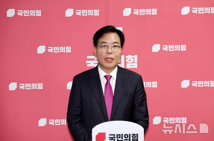 <b>송언석</b>, <b>윤희숙</b>의 <b>거취</b> 결정 요구에 "혁신 위한 충정으로 생각"
