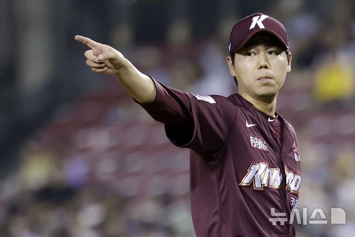 KBO, <b>체크스윙 비디오 판독</b> 다음 달 19일 도입…"공정성 강화 기대"