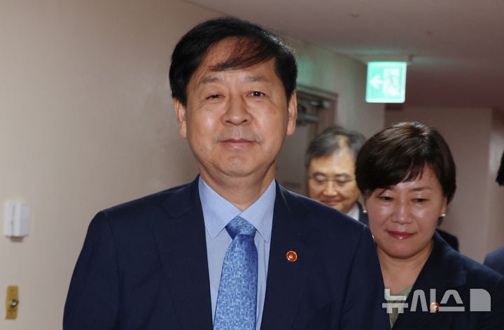 <b>구윤철</b> "한미 2+2 <b>통상협의</b> 25일 개최…<b>통상</b>교섭본부장과 참가"