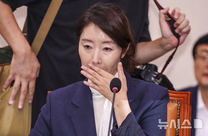 송언석 "<b>강선우</b>, <b>의원</b>직도 <b>사퇴</b>해야…국회 윤리위 제소할 것"