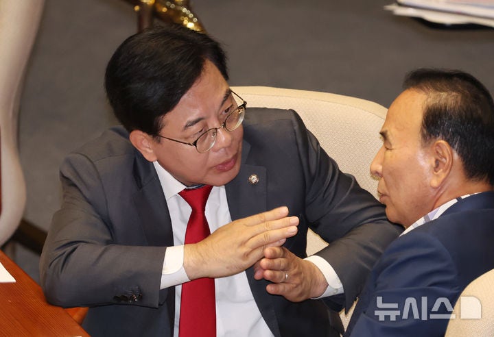 사실상 멈춘 국힘 <b>혁신위</b>…당 쇄신 공은 전당대회로