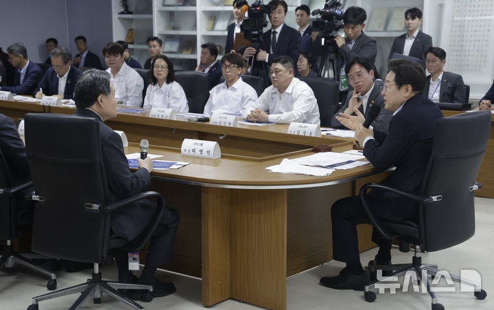<b>산업재해 근절</b> 현장 노사간담회