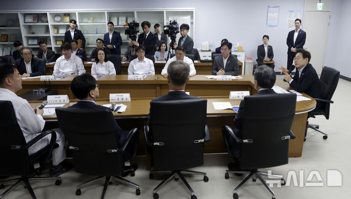 <b>산업재해 근절</b> 현장 노사간담회