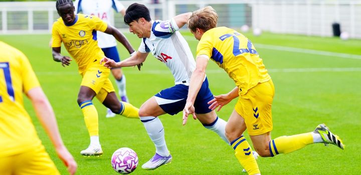 <b>손흥민</b>, MLS 이적 대신 토트넘에 남나…"1년 계약 연장 가능성"